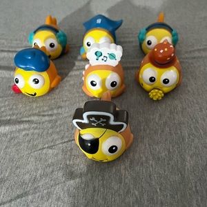 Goldfish Swim School Fish Toys & Bag!!!